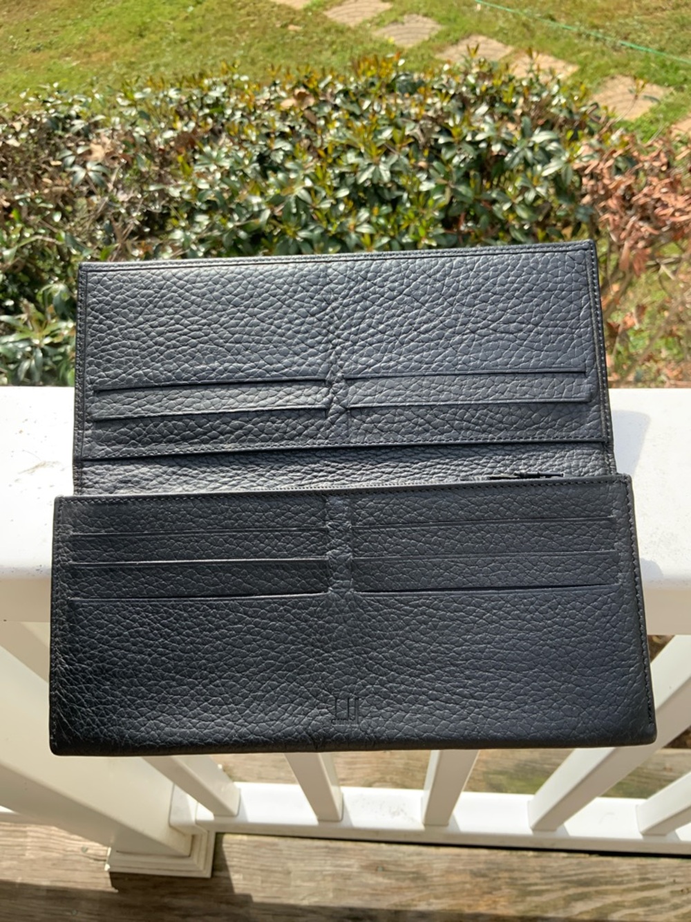 Dunhill Black Leather Long Wallet with Gold Accent GUC leather like butter - Picture 8 of 16